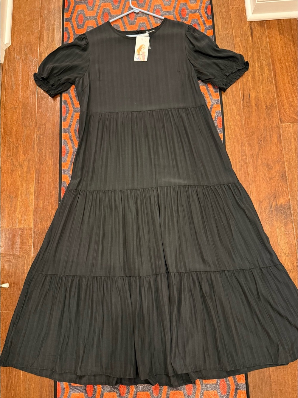 NWT PrettyGarden Black Tiered Maxi Dress Puff Sleeve Size Large - Picture 8 of 8